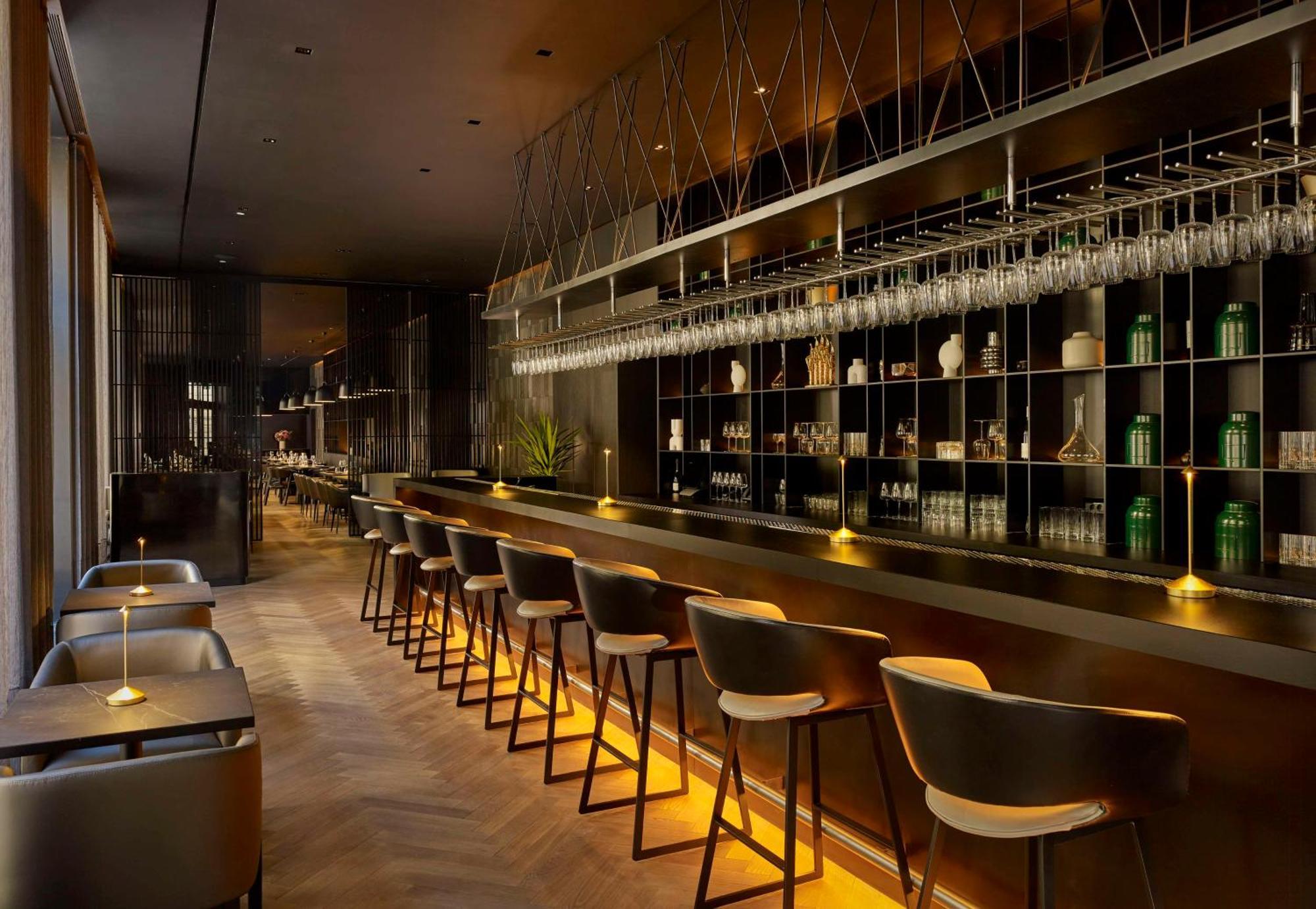 Art'otel Zagreb, Powered By Radisson 5*
