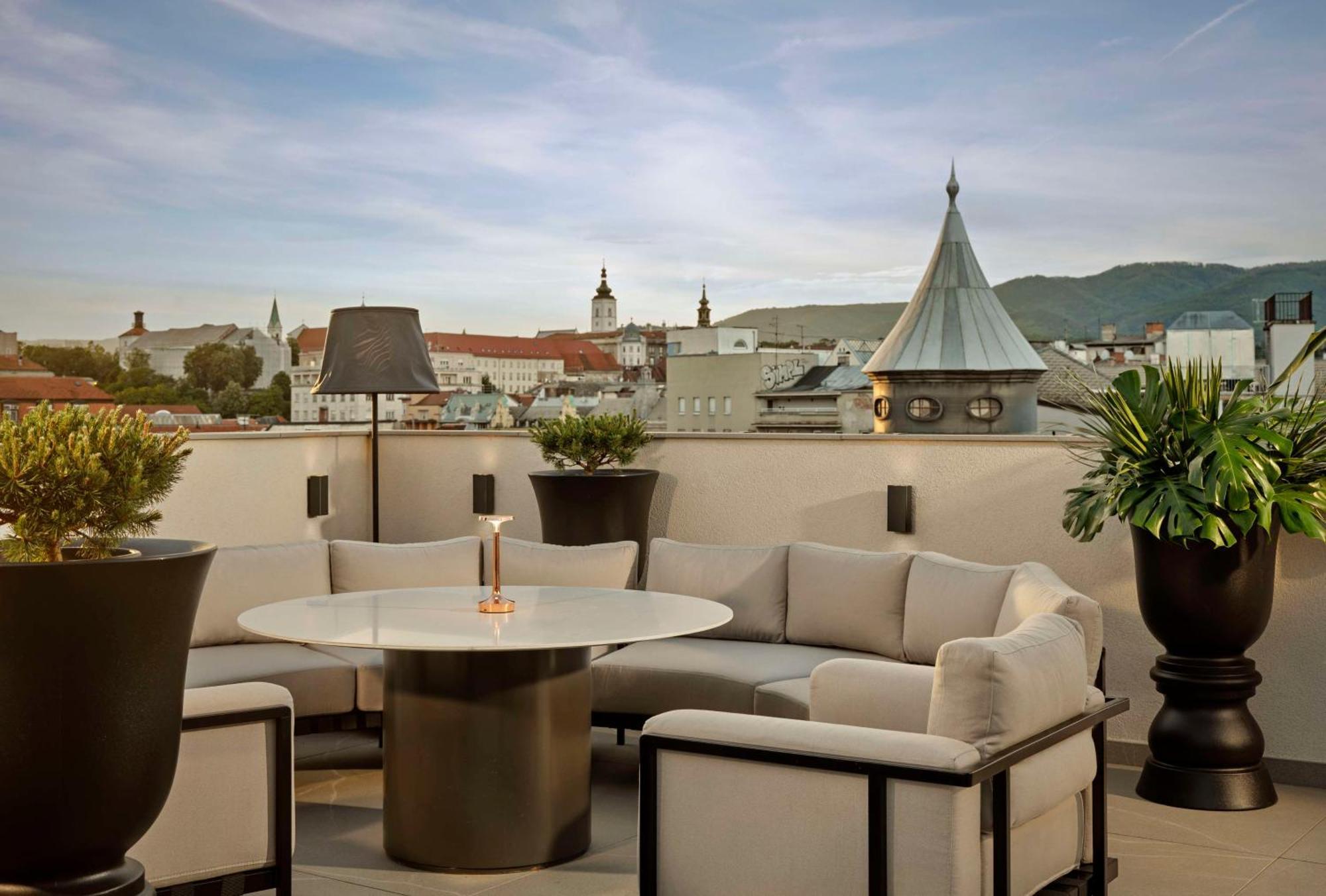 Art'otel Zagreb, Powered By Radisson